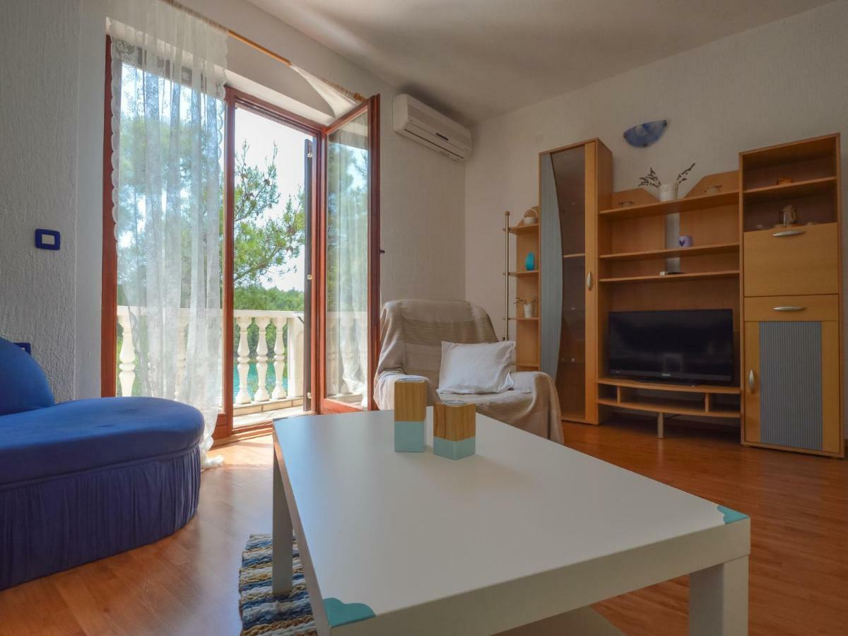 Apartment Mara-1 By Interhome Anić Exteriér fotografie